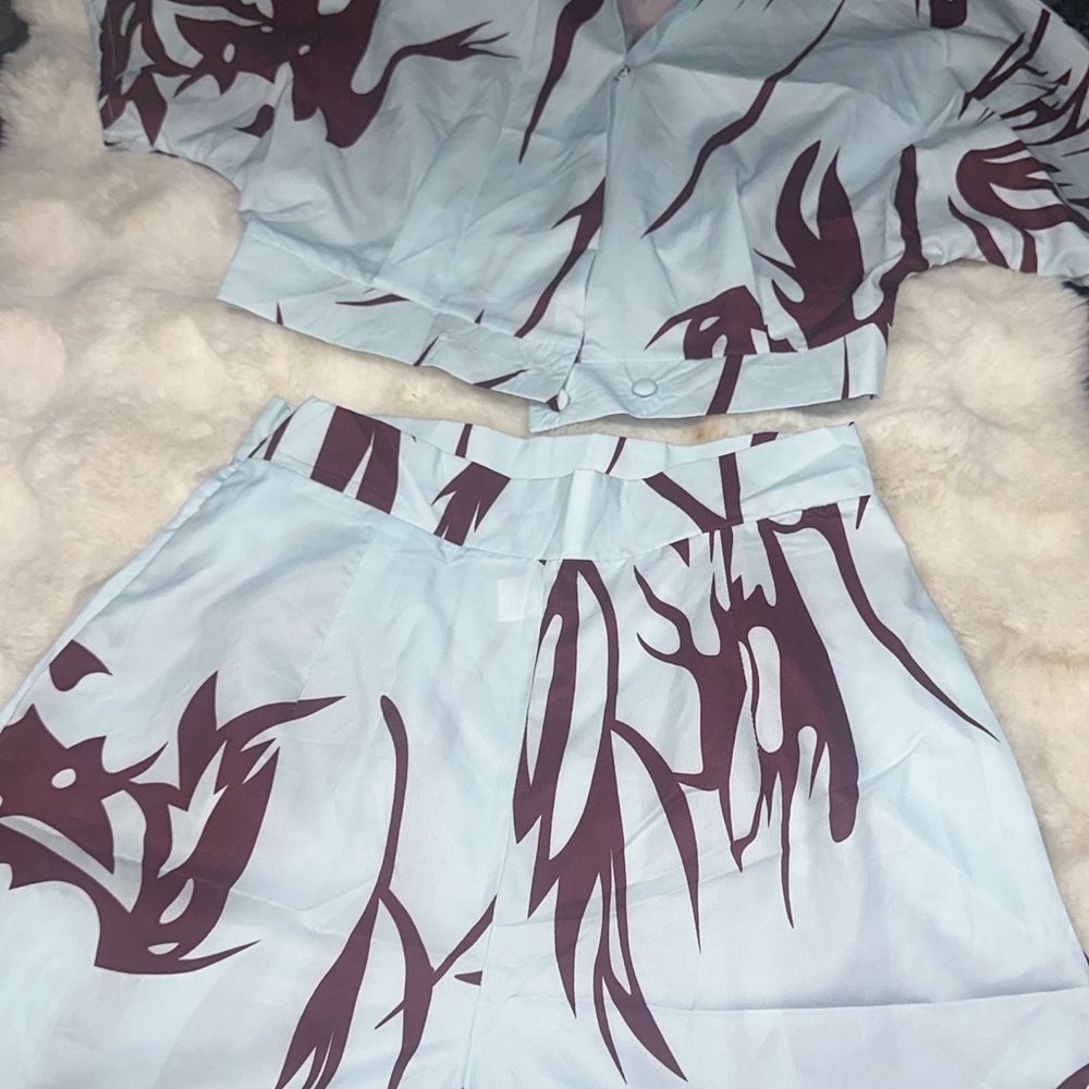 Blue and Maroon Patterned Two-Piece Set - Picture 3 of 3